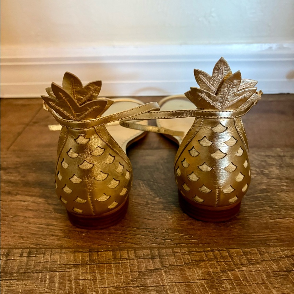 Lilly Pulitzer Gold Pineapple Sandals